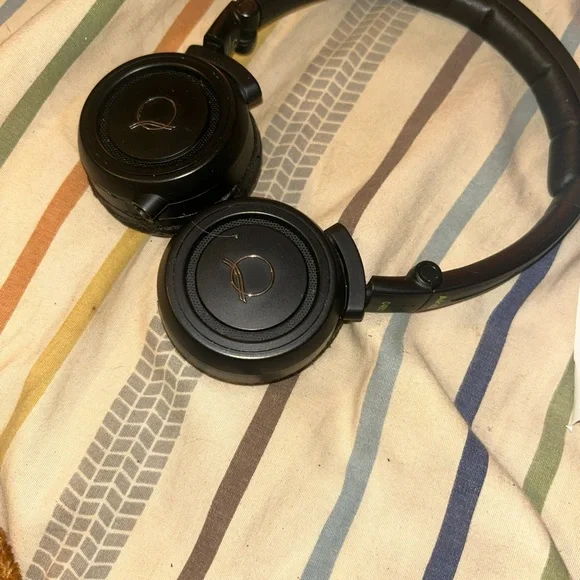 Akg on ear headphones
